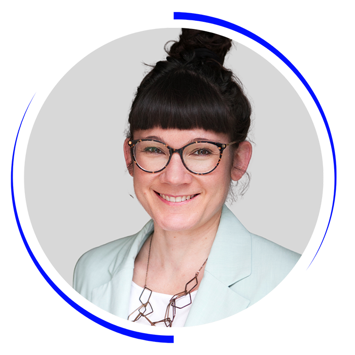 Kat Sommer Branded Headshot